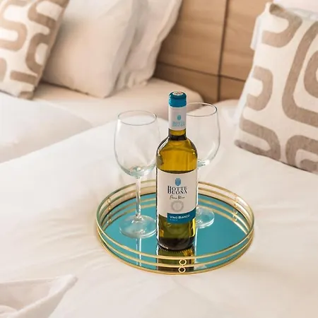 Cayden - 5 Minutes To St Julian's By Haven And Keys Malta Apartment