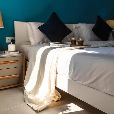 Apartment Cayden - 5 Minutes To St Julian's By Haven And Keys Malta