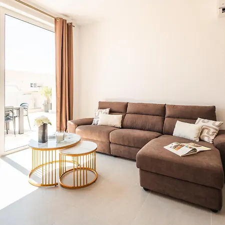 Cayden - 5 Minutes To St Julian's By Haven And Keys Malta *