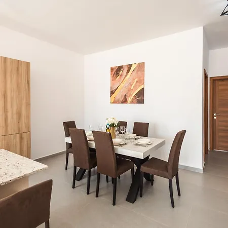 Cayden - 5 Minutes To St Julian's By Haven And Keys Malta Apartman